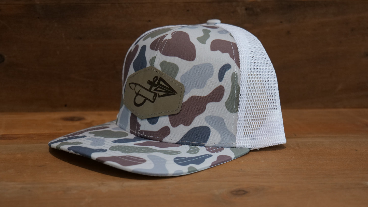 Tri-Color Marsh Camo/White